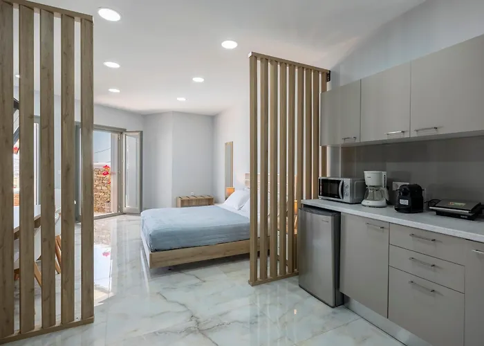 Peters Place - Paros Parasporos