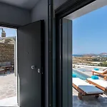 Peters Place - Paros * Parászporosz