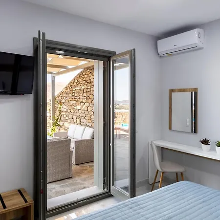 Peters Place - Paros Parasporos