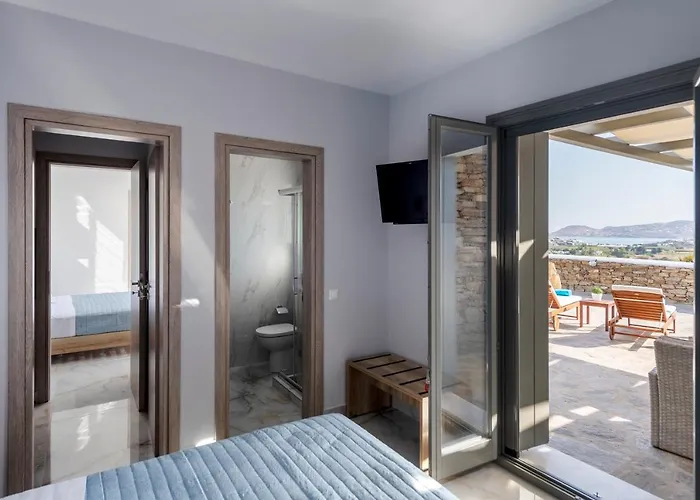 Peters Place - Paros Parasporos