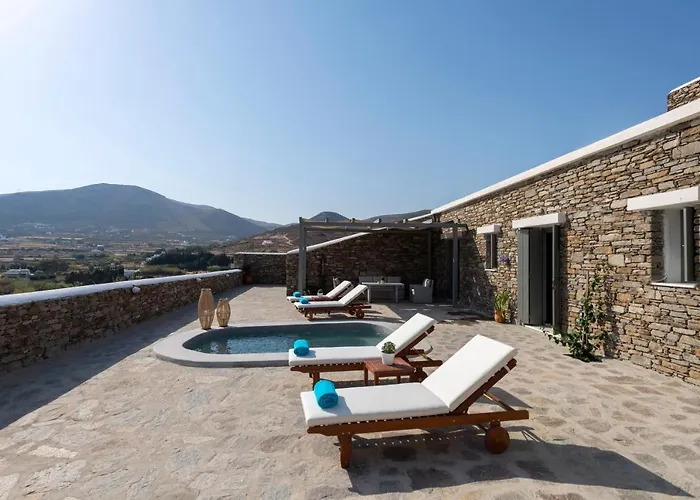 Peters Place - Paros * Parasporos