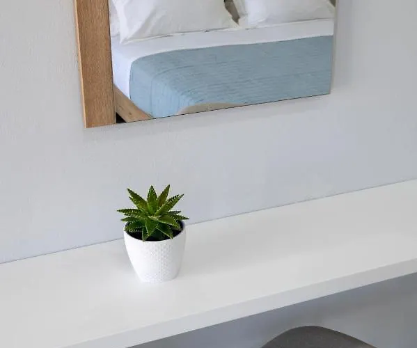 Peters Place - Paros