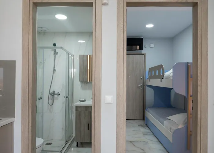 Peters Place - Paros Apartment Parasporos